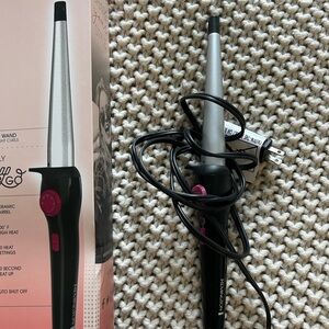 Remington Black and Silver Curling Wand